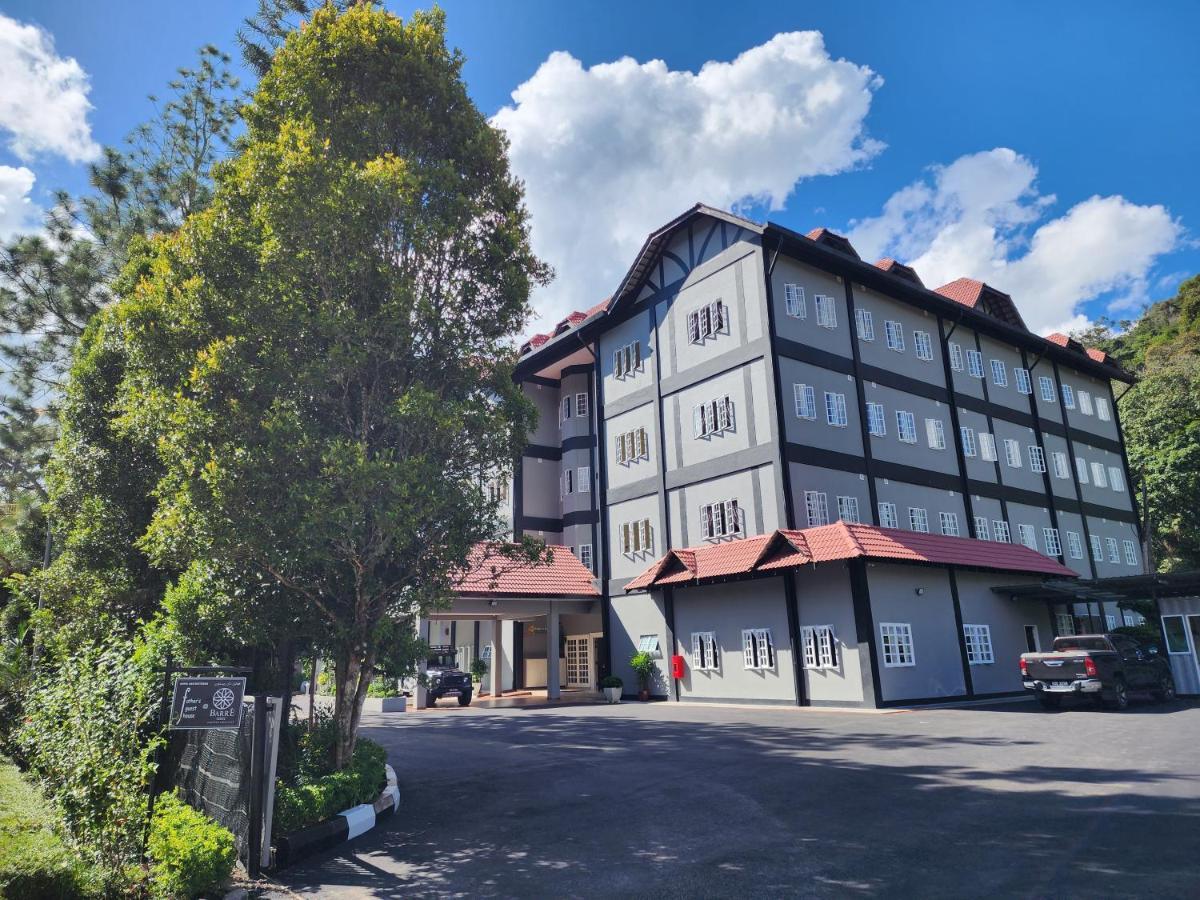 Fathers Guesthouse Age 7 Years Old And Above Only タナ・ラタ エクステリア 写真